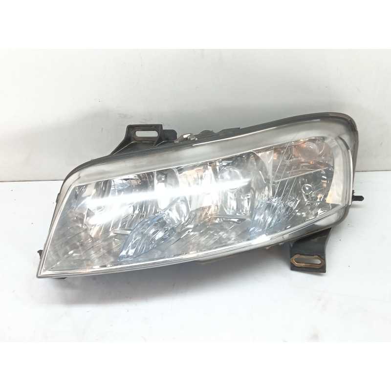 Recambio de faro izquierdo para fiat stilo multi wagon (192_) 1.9 jtd referencia OEM IAM 517127160  