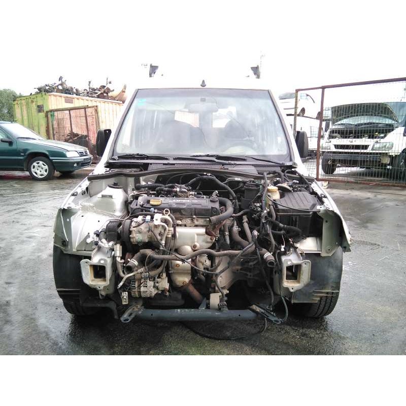opel combo (corsa c) del año 2002