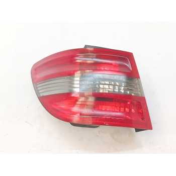 PILOTO TRASERO IZQUIERDO A1698202364 