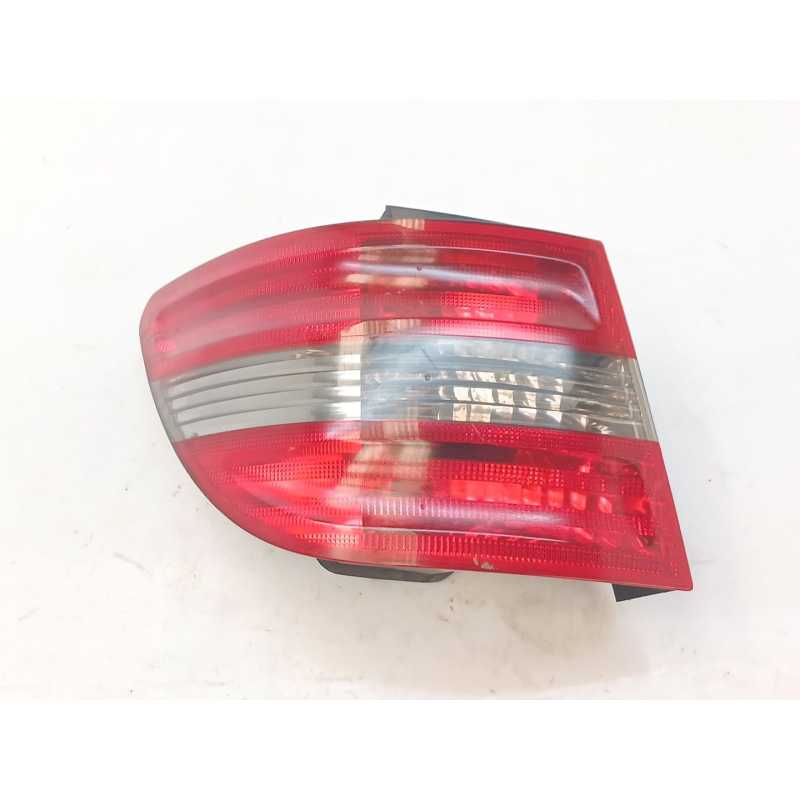 Recambio de piloto trasero izquierdo para mercedes-benz clase b (w245) 200 cdi (245.208) referencia OEM IAM A1698202364  
