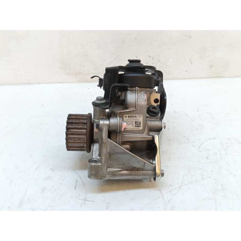 Recambio de bomba inyeccion para dacia sandero stepway referencia OEM IAM 0445010704 H8201434847 