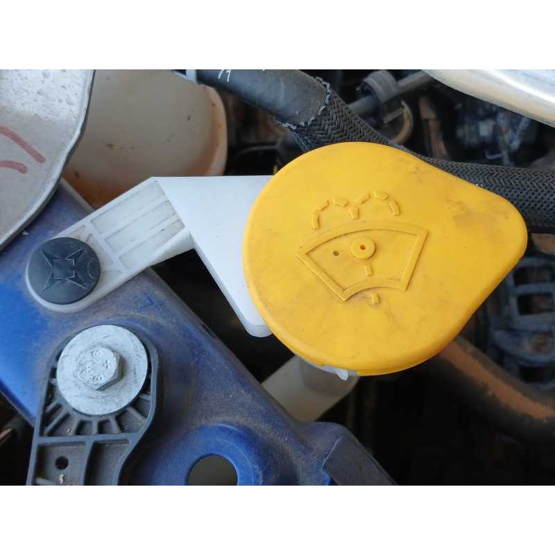 Recambio de deposito limpia para renault kadjar limited referencia OEM IAM   