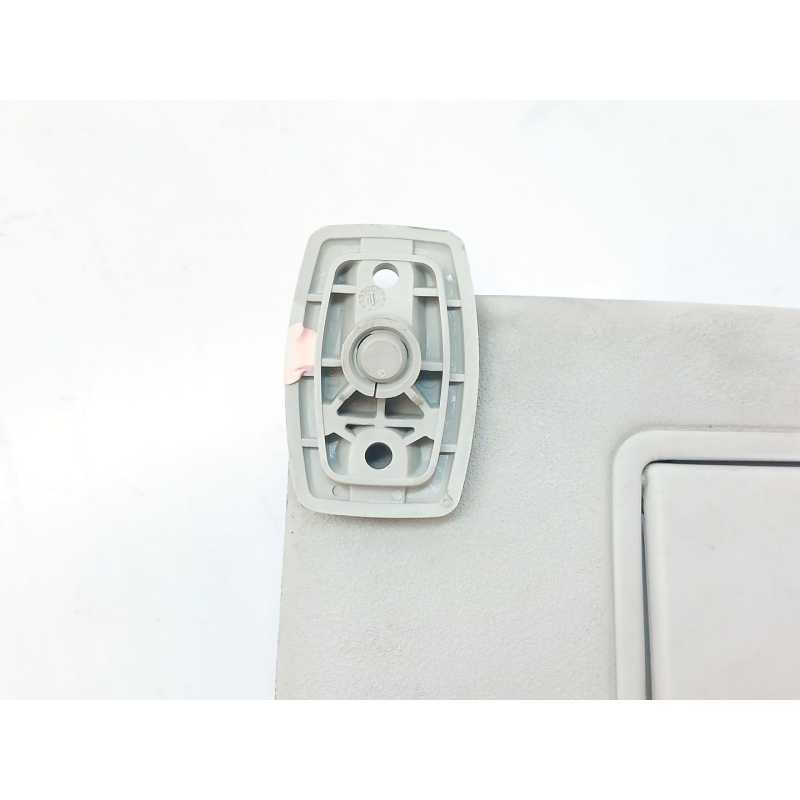 Recambio de parasol izquierdo para citroën saxo 1.5 d sx referencia OEM IAM 4