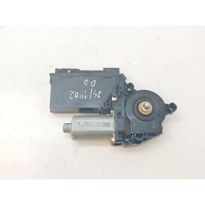 Recambio de motor elevalunas delantero derecho para volkswagen touareg (7la) v6 referencia OEM IAM 3D1959792A  