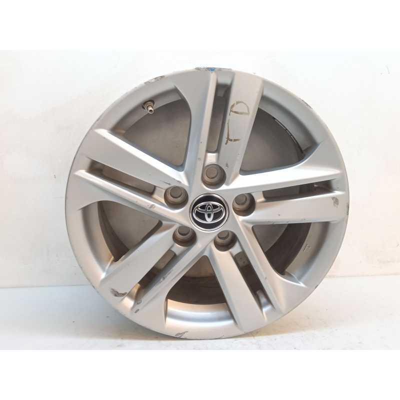 Recambio de llanta para toyota corolla hatchback (_e21_, _ea1_, _eh1_) 1.8 hybrid (zwe211) referencia OEM IAM 841810 - Blanco