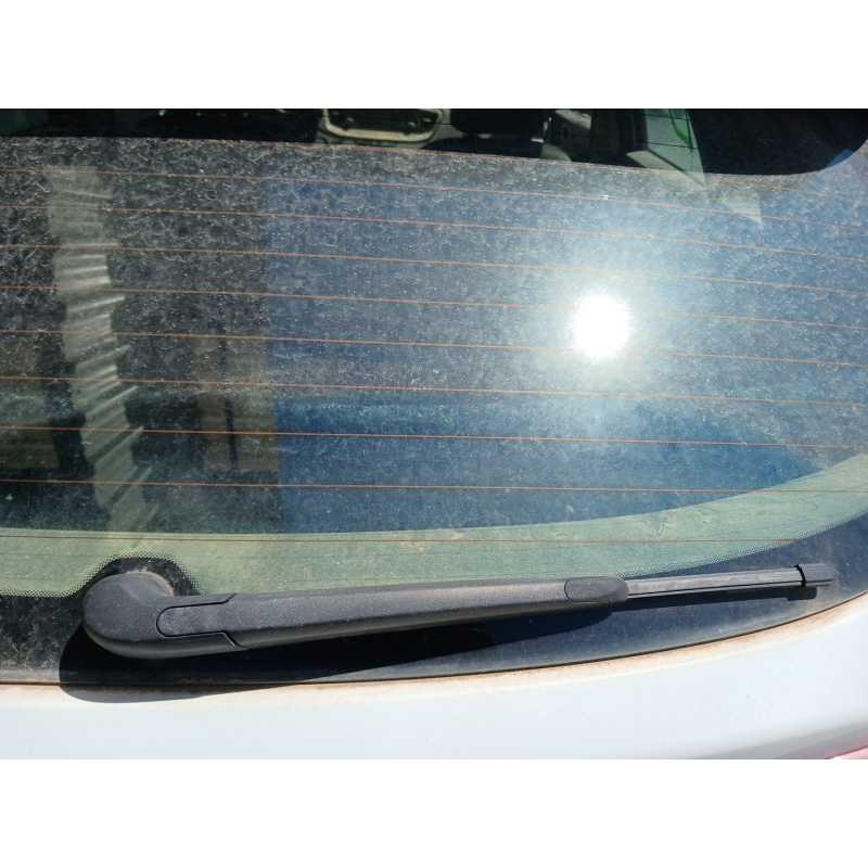 Recambio de brazo limpia trasero para kia ceed (cd) 1.6 crdi 115 referencia OEM IAM   