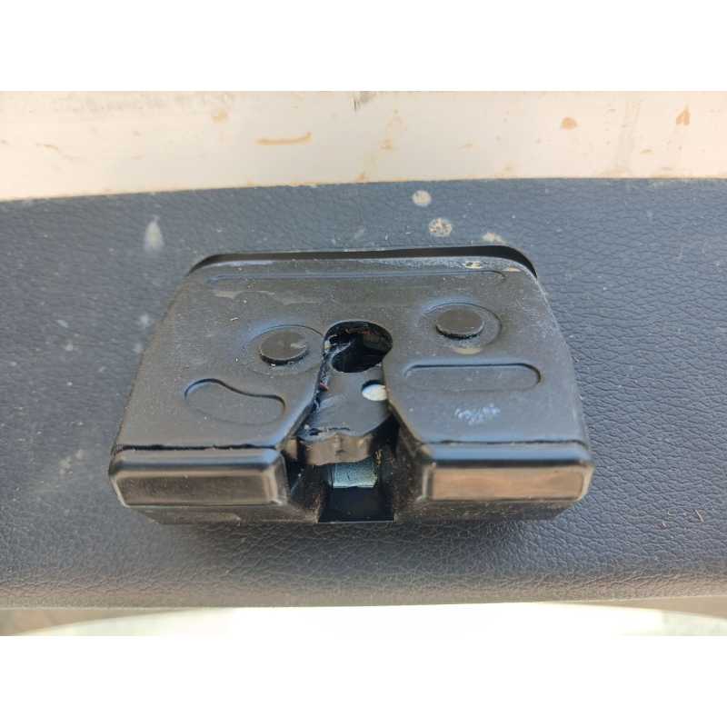 Recambio de cerradura maletero / porton para kia ceed (cd) 1.6 crdi 115 referencia OEM IAM   