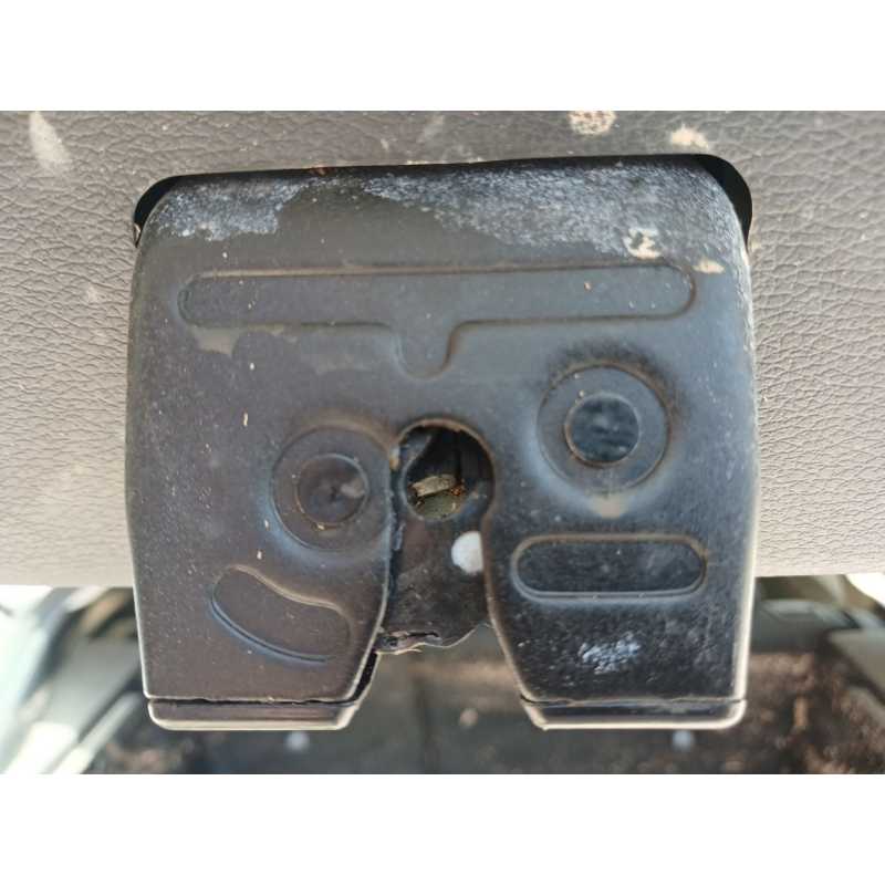 Recambio de cerradura maletero / porton para kia ceed (cd) 1.6 crdi 115 referencia OEM IAM - Blanco 2