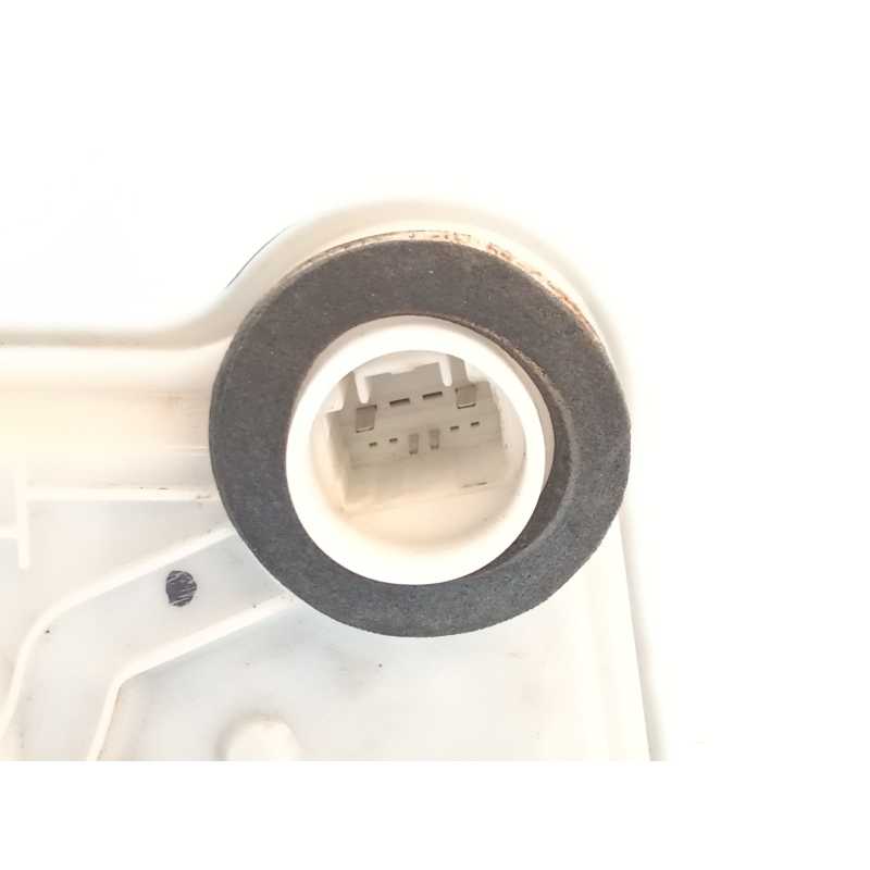 Recambio de cerradura puerta delantera derecha para toyota corolla hatchback (_e21_, _ea1_, _eh1_) 1.8 hybrid (zwe211) referenci - Blanco 4
