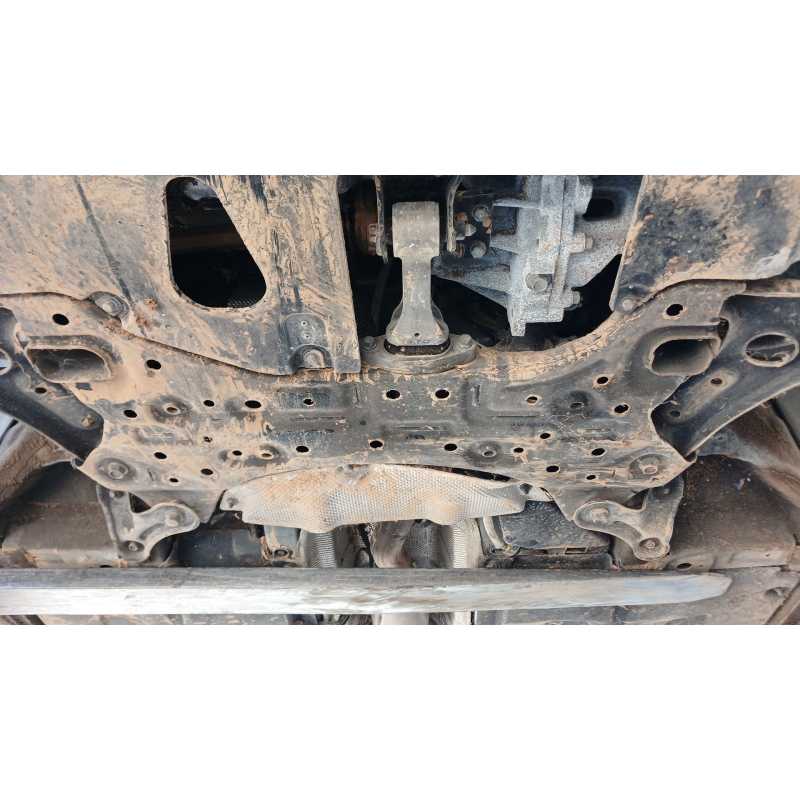 Recambio de puente delantero para kia ceed (cd) 1.6 crdi 115 referencia OEM IAM   