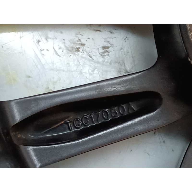 Recambio de llanta para honda civic x hatchback (fc_, fk_) 1.0 vtec referencia OEM IAM TGG17080A - Rojo 2