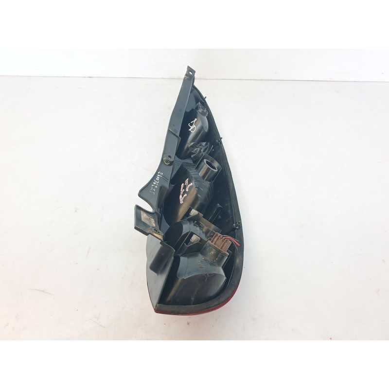 Recambio de piloto trasero izquierdo para nissan almera tino (v10) 1.8 referencia OEM IAM - Gris 4