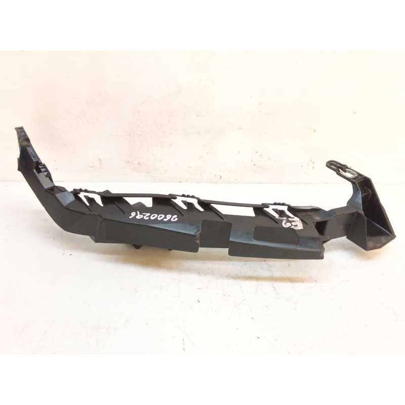 Recambio de soporte faro derecho para seat leon (kl1, klg) 1.5 etsi referencia OEM IAM 5FA807890B  