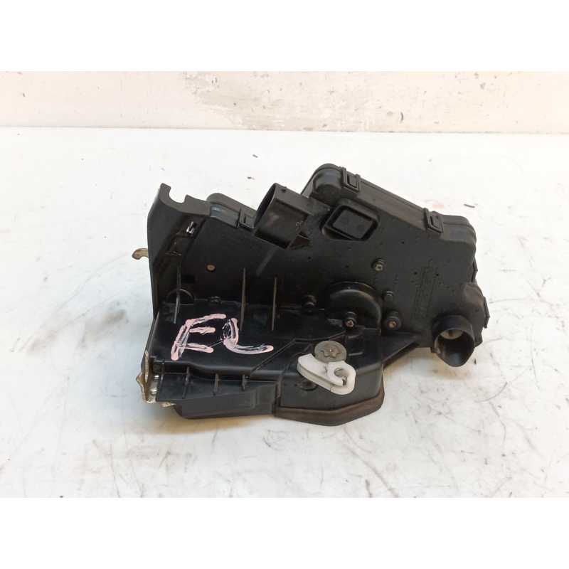 Recambio de cerradura puerta delantera izquierda para bmw 3 (e46) 320 d referencia OEM IAM FTL241  