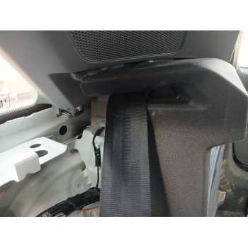 CINTURON SEGURIDAD TRASERO DERECHO 