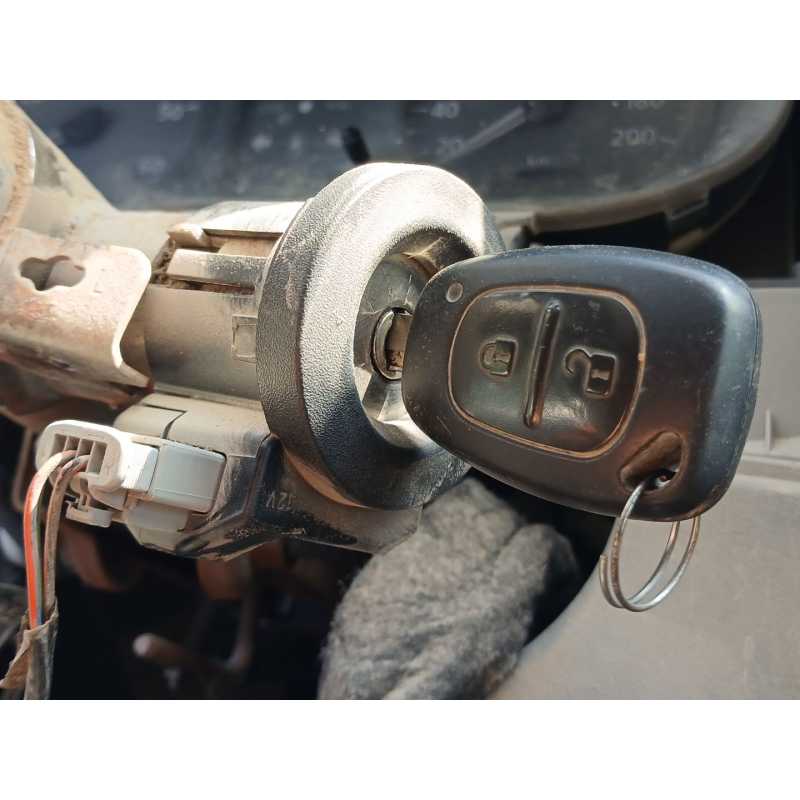 Recambio de antirrobo / llave contacto para renault trafic ii autobús (jl) 1.9 dci 100 (jl0c) referencia OEM IAM   