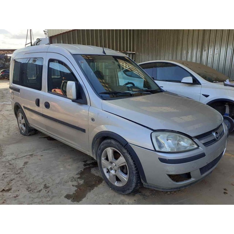 opel combo (corsa c) del año 2005