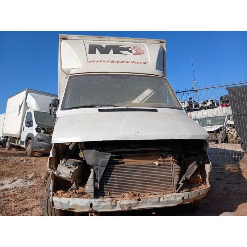 mercedes-benz sprinter 4-t caja/chasis (b904) del año 2000