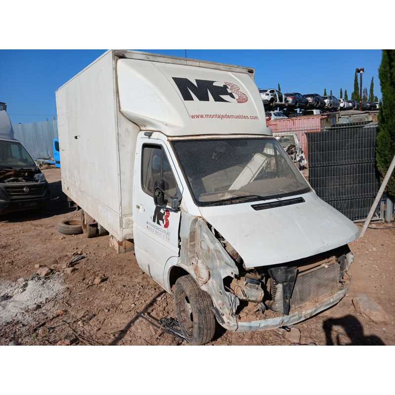 mercedes-benz sprinter 4-t caja/chasis (b904) del año 2000