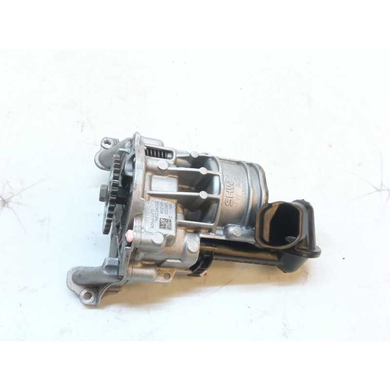 Recambio de bomba aceite para audi a1 sportback (gba) 25 tfsi referencia OEM IAM 05C145208A  