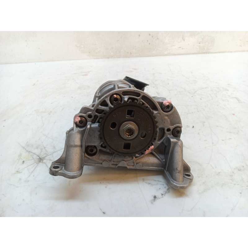 Recambio de bomba aceite para audi a1 sportback (gba) 25 tfsi referencia OEM IAM 05C145208A - Blanco 3