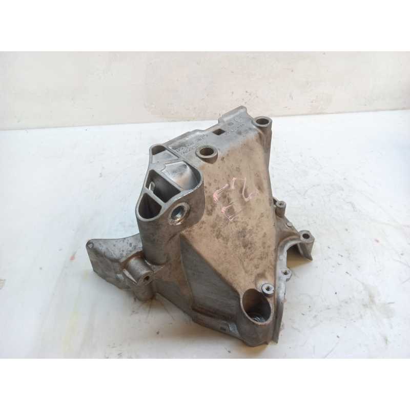 Recambio de soporte motor derecho para audi a1 sportback (gba) 25 tfsi referencia OEM IAM 05C199207A  
