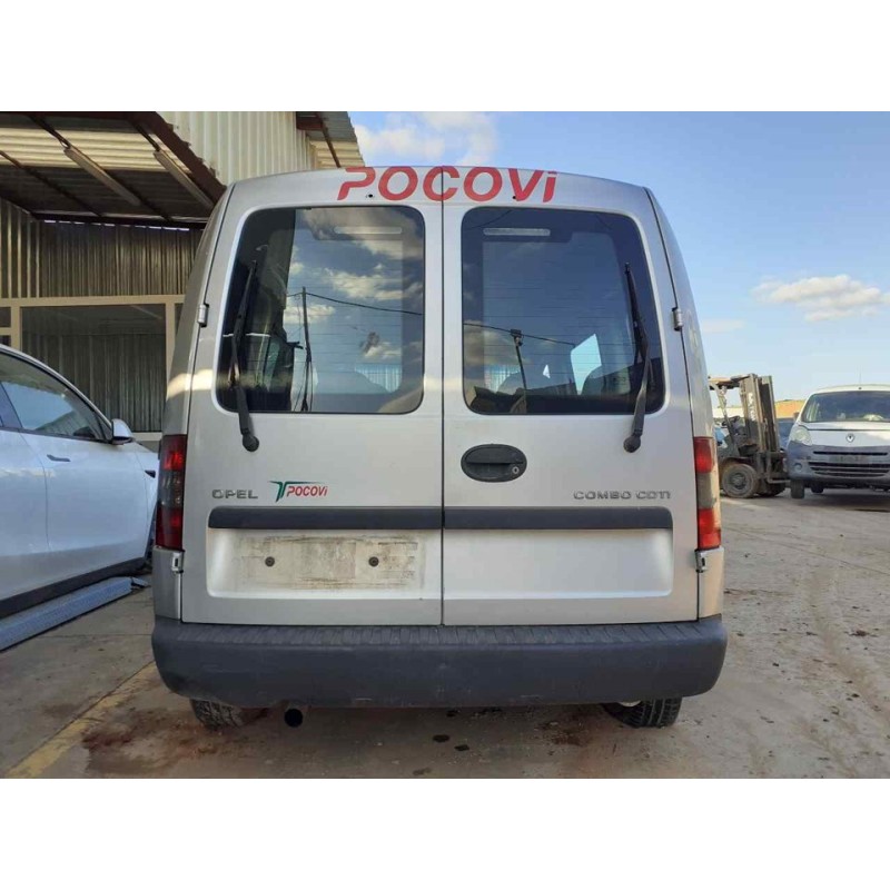 opel combo (corsa c) del año 2005