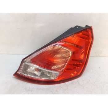 PILOTO TRASERO DERECHO C1BB13404A 