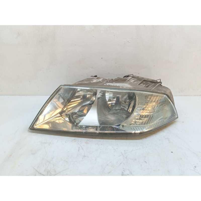Recambio de faro izquierdo para skoda octavia combi (1z5) elegance referencia OEM IAM   
