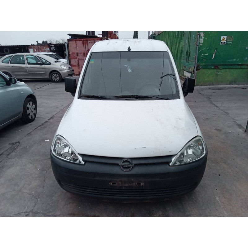 opel combo (corsa c) del año 2004