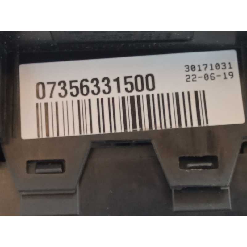 Recambio de mando elevalunas delantero izquierdo para fiat 500x (334_) 1.0 (334.axn1b) referencia OEM IAM 07356331500 30171031 2