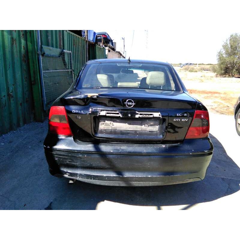 opel vectra b berlina del año 2001