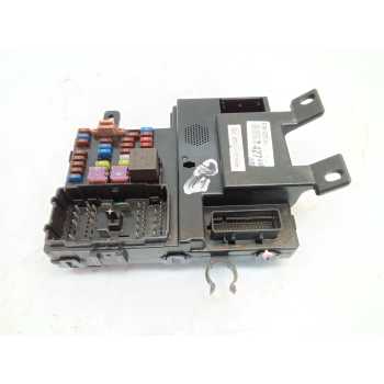 CAJA RELES / FUSIBLES 919544D2700K G712155842 