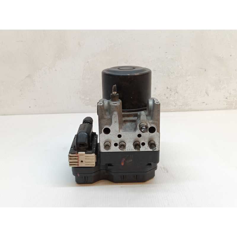 Recambio de abs para subaru tribeca b9 limited referencia OEM IAM 27536XA01A 1338007131 W2
