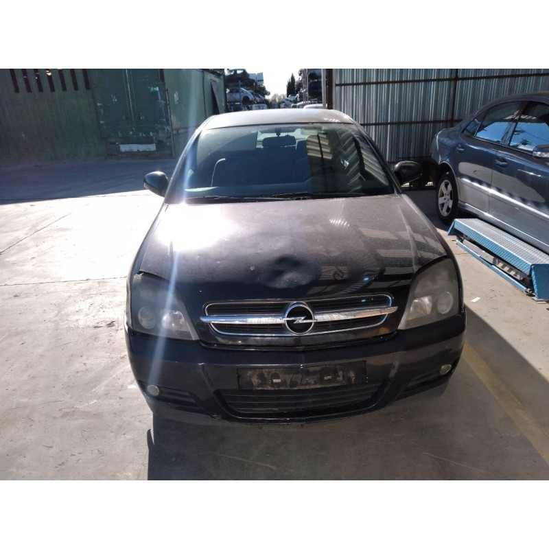 opel vectra c berlina del año 2005