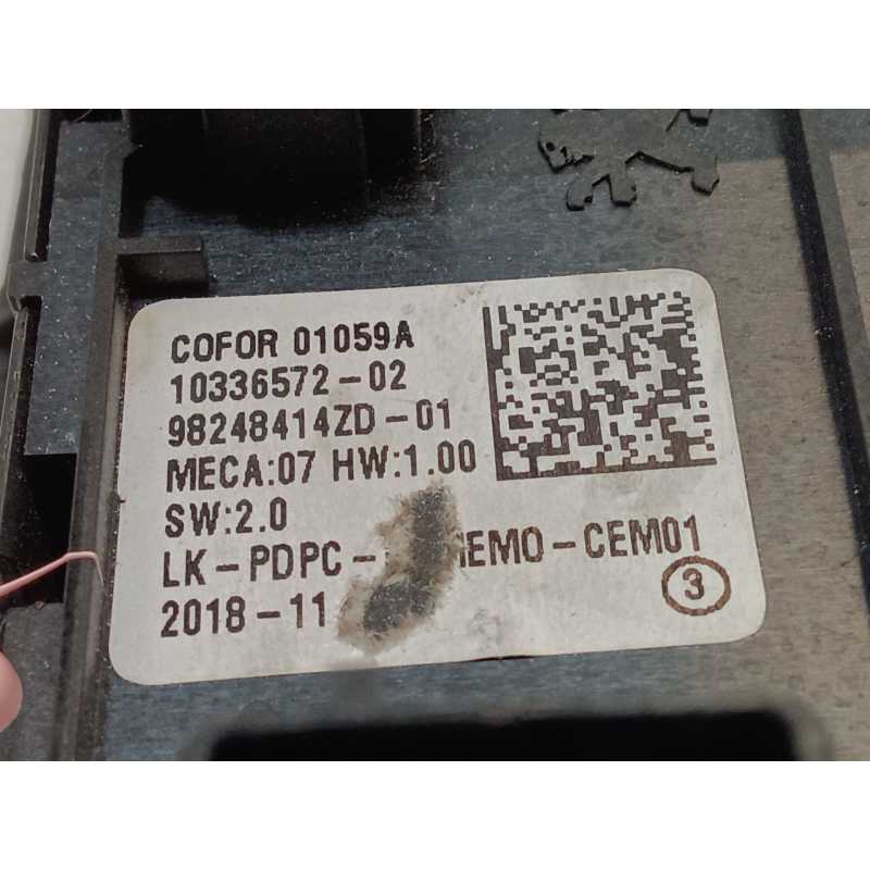 Recambio de mando elevalunas delantero izquierdo para peugeot 3008 allure referencia OEM IAM 98248414ZD 1033657202 2