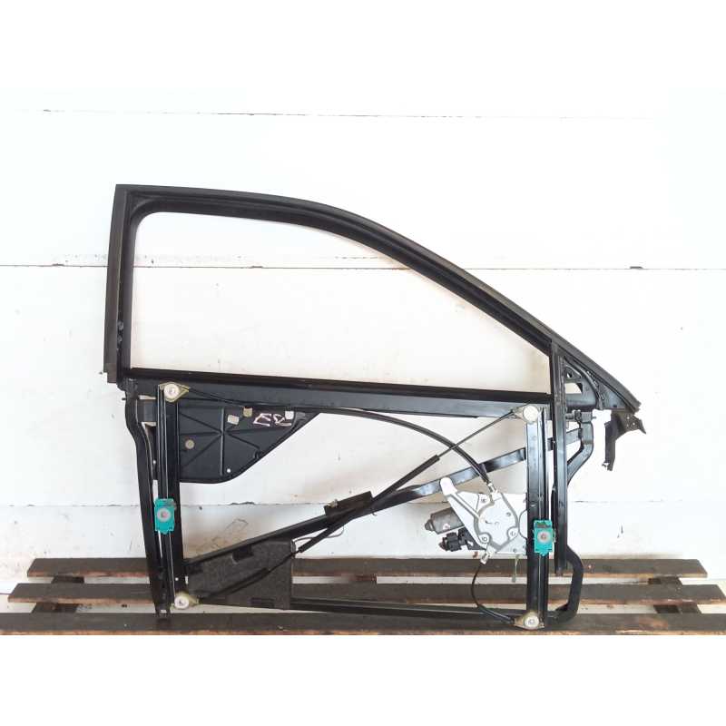Recambio de elevalunas delantero derecho para audi a3 (8l1) 1.8 referencia OEM IAM 119024113 8L3837398A 