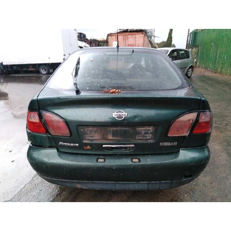 nissan primera berlina (p11) del año 2000
