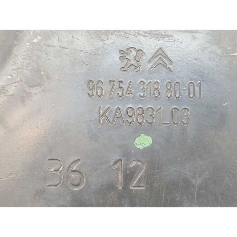 Recambio de carter para citroën c3 feel referencia OEM IAM 9675431880 2