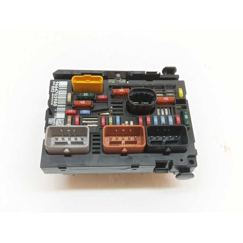 Recambio de caja reles / fusibles para citroën c4 grand picasso i (ua_) 2.0 i 16v referencia OEM IAM 9664705980 3
