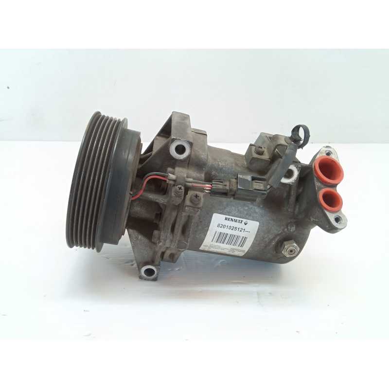 Recambio de compresor aire acondicionado para renault fluence dynamique referencia OEM IAM 8201025121  