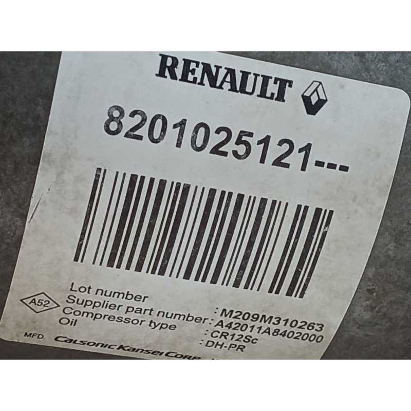 Recambio de compresor aire acondicionado para renault fluence dynamique referencia OEM IAM 8201025121 - Blanco 2