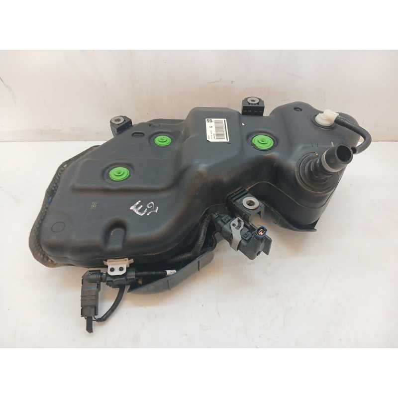 Recambio de deposito adblue para kia ceed (cd) 1.6 crdi 115 referencia OEM IAM 31500J7900 0315771 