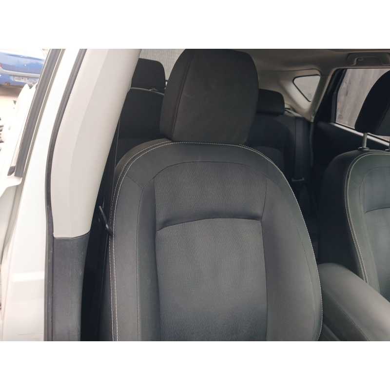 Recambio de asiento delantero derecho para nissan qashqai i (j10, nj10) 2.0 dci referencia OEM IAM - Blanco 2