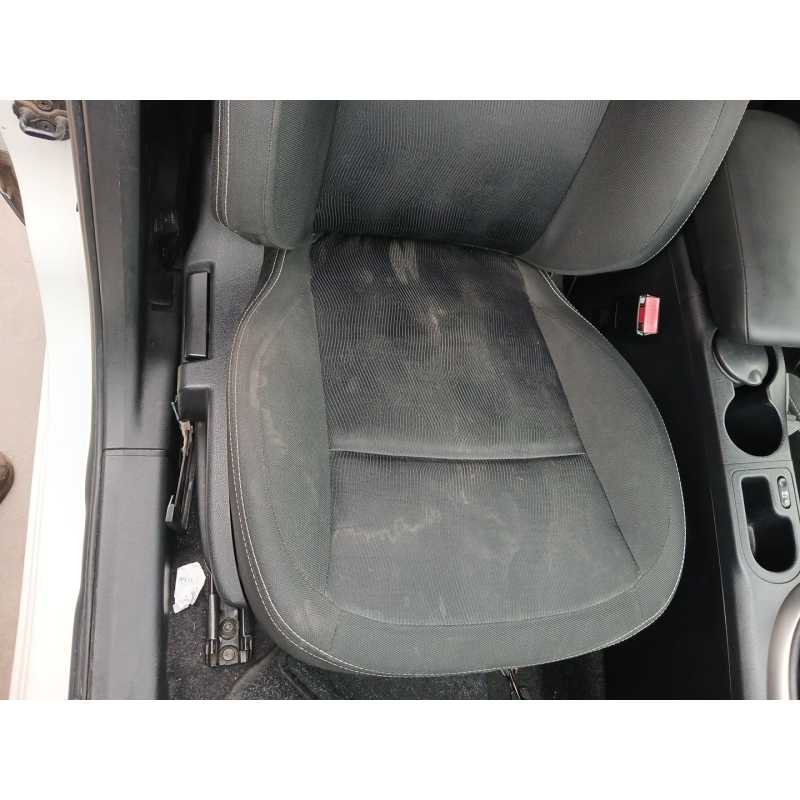 Recambio de asiento delantero derecho para nissan qashqai i (j10, nj10) 2.0 dci referencia OEM IAM - Blanco 3