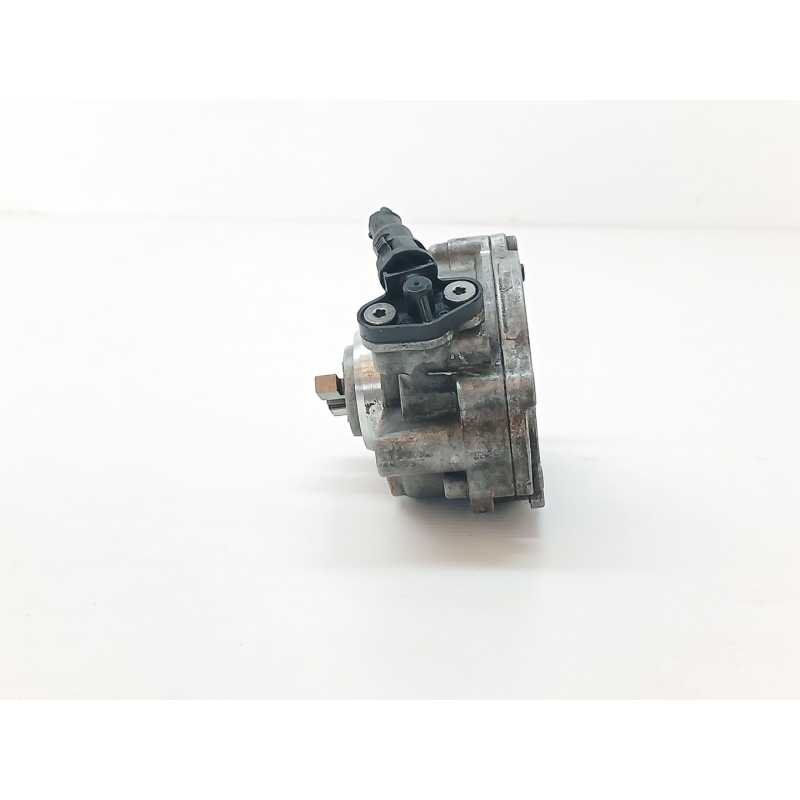 Recambio de depresor freno / bomba vacio para peugeot 3008 allure referencia OEM IAM 9804021880  