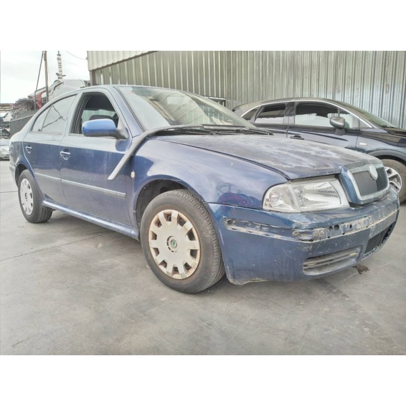 skoda octavia berlina (1u2) del año 2001