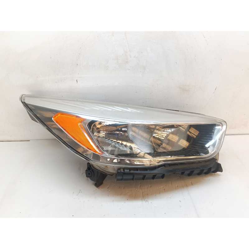 Recambio de faro derecho para ford kuga (cbs) titanium referencia OEM IAM GV4113W029AD  