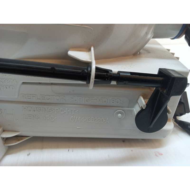 Recambio de faro antiniebla derecho para ford kuga (cbs) titanium referencia OEM IAM GV4413B220A - Blanco 2