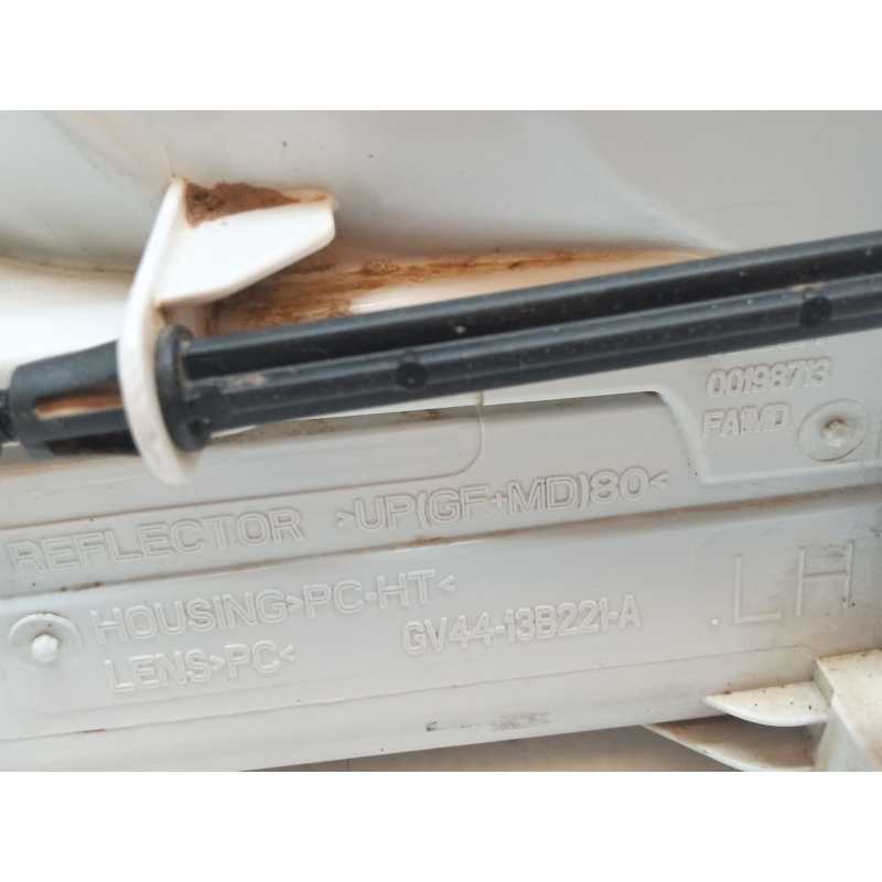 Recambio de faro antiniebla izquierdo para ford kuga (cbs) titanium referencia OEM IAM GV4413B221A - Blanco 2